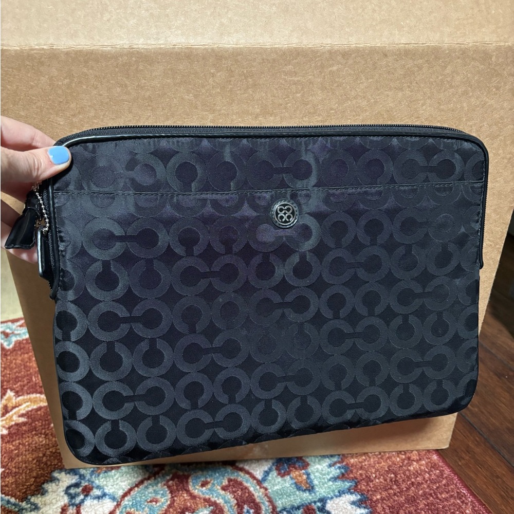 Coach Black Signature C padded laptop case holder/ Tablet sleeve Case